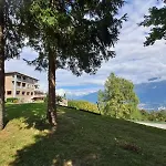 Inn Provinciale 79 *
