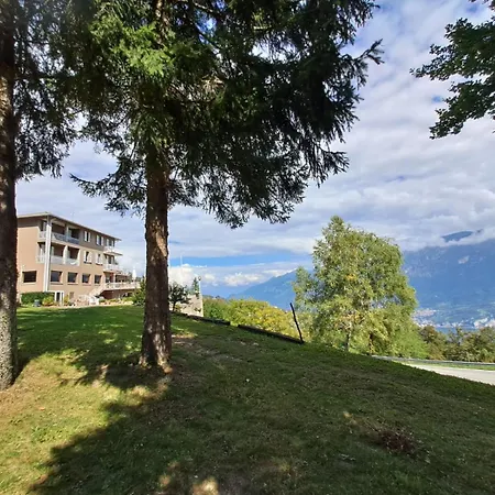 Han/Misafirhane Provinciale 79 *